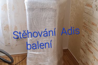 Ukázka balení nábytku při stěhování